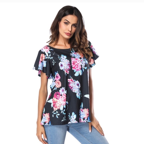 Blanca Line Tops - ☀️SOLD☀️NWT Black Floral Blouse from Blanca Line